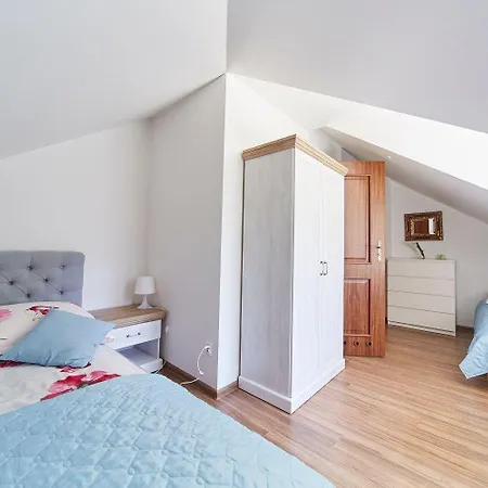 Unterkunft Ferienhaus *